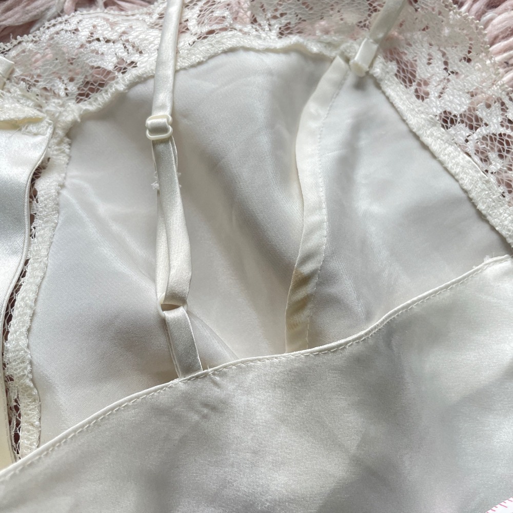 Vintage Victoria's Secret Gold Label Lace Trim Camisole Top - Picture 9 of 12